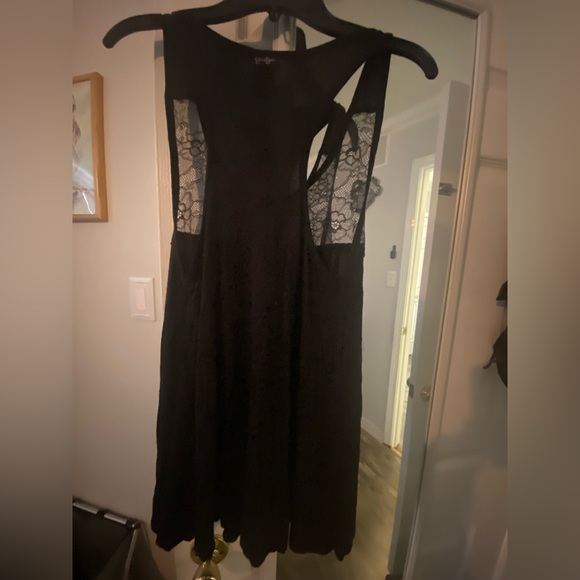 Women’s Jessica Simpson tank top, NWT and perfect for layering 😍 - Picture 7 of 7